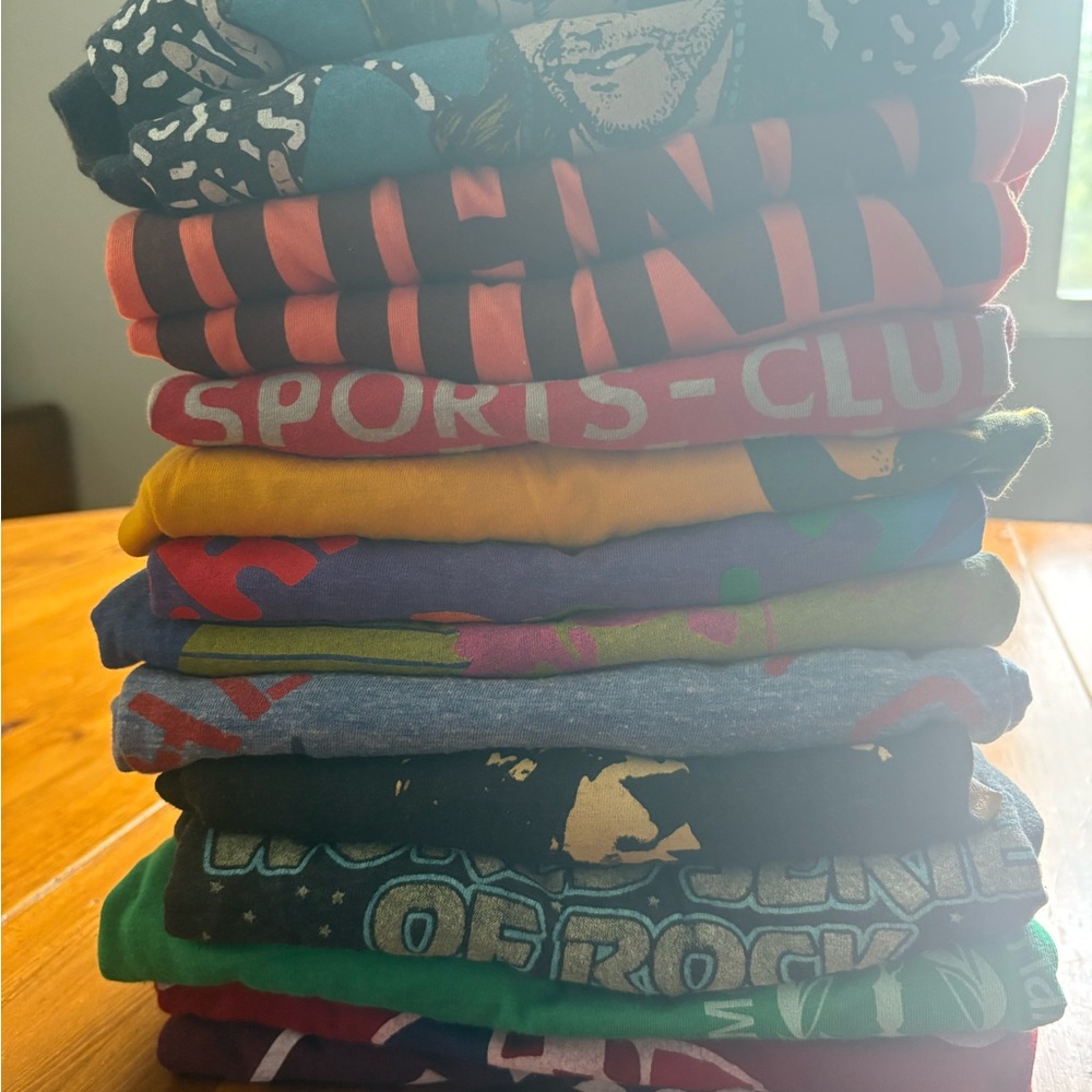 HOMAGE - Graphic Tee Bundle of 14 - WWE, Sports, ARNOLD,Memorial, PRIDE- Size S